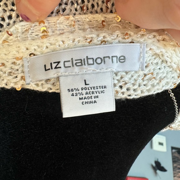 Liz Claiborne lightweight sweater - Picture 7 of 7